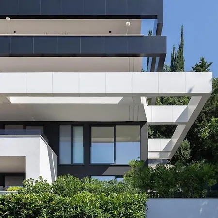 Plaza Delmar Apartment Opatija